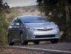 prius_v_034