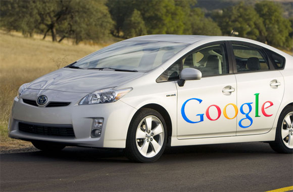 המכונית של גוגל - אחרי מנוע החיפוש  יגיע האח הגדול באמת