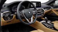 2021-BMW-5-Series-Sedan-Touring-66