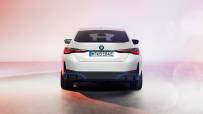 2022-BMW-i4-EV-11
