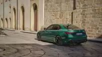 Alfa-Romeo-Giulia-Quadrifoglio-100-Anniversario-4