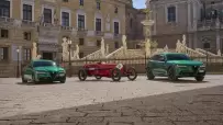 Alfa-Romeo-Giulia-and-Stelvio-Quadrifoglio-100-Anniversario-2-1