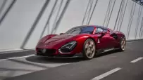 2024-Alfa-Romeo-33-Stradale-30
