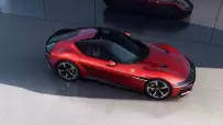 New_Ferrari_V12_ext_01_Design_red_media