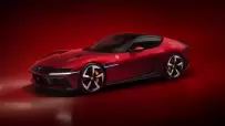 New_Ferrari_V12_ext_02_red_media