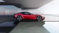 New_Ferrari_V12_ext_04_Design_red_media