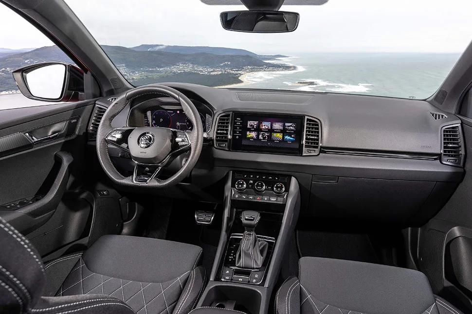 סקודה קארוק תא הנוסעים