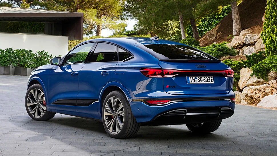 אודי Q6 e-tron ספורטבק 2025