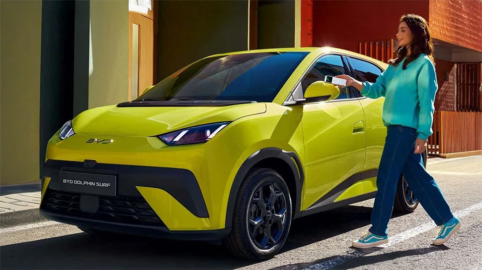 BYD דולפין סרף