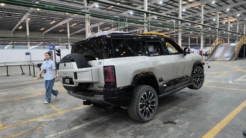 BYD DiSus-P Ultra