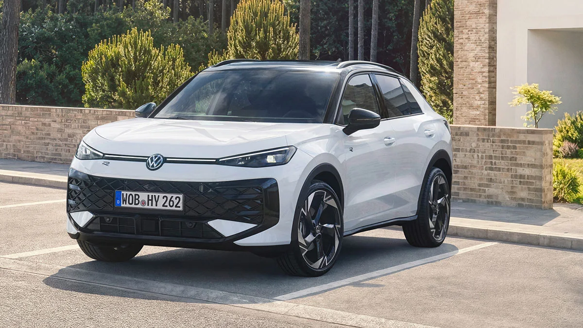 פולקסווגן T-ROC היברידי 2026