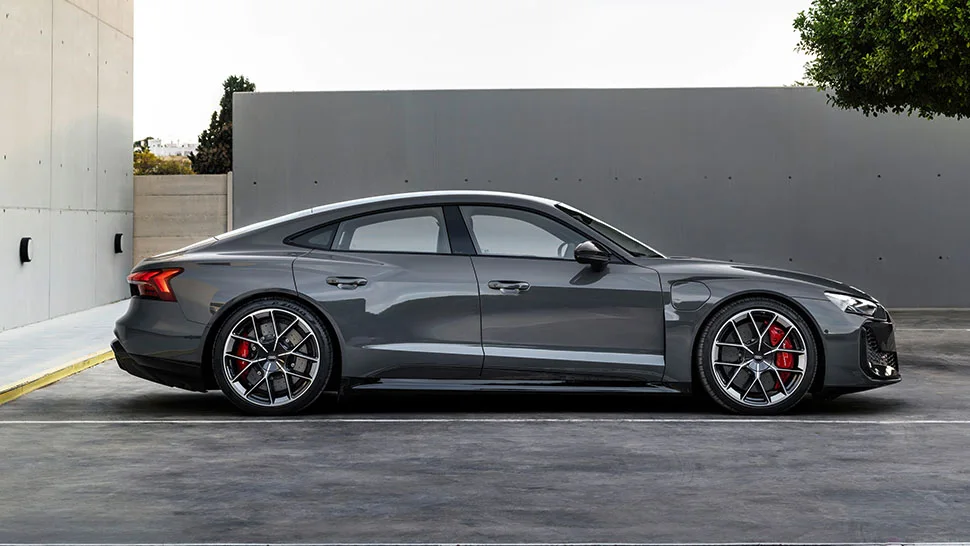 2024 אודי e-tron GT