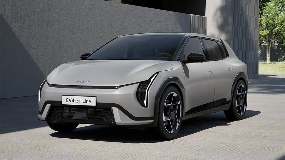2025 קיה EV4 האצ'בק