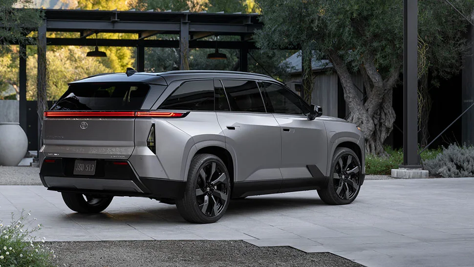 2026 טויוטה היילנדר EV