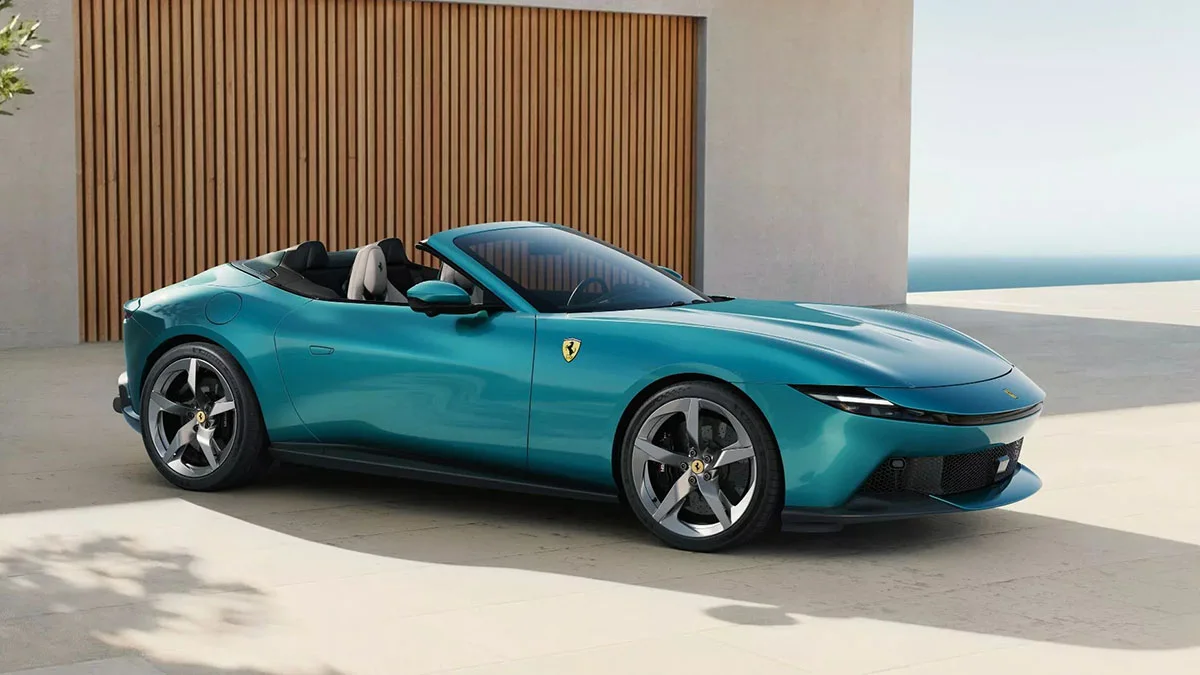 2026 פרארי אמלפי ספיידר