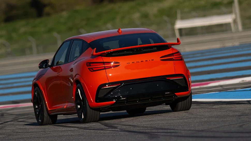 ג'נסיס GV60 מאגמה