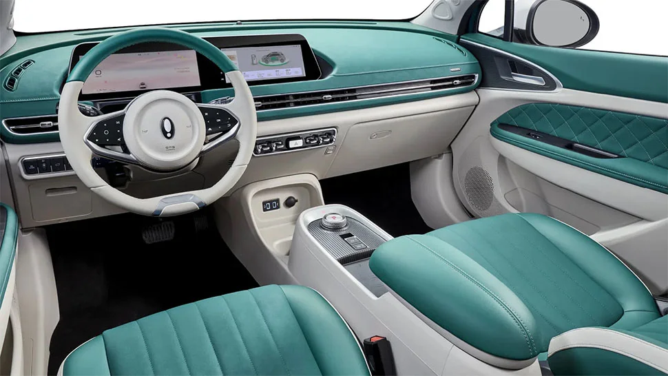 אורה 03 תא הנוסעים