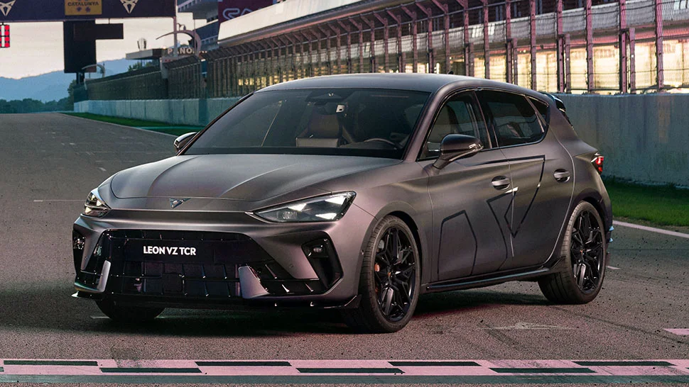 קופרה לאון VZ TCR 2026