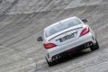 Mercedes-Benz-CLS-Class_2015_10lpaper_09