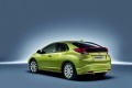 2012-honda-civic-hatch-47