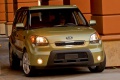 kia-soul_2010_1024x768_wallpaper_07