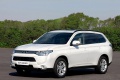 mitsubishi-outlander-2013_06