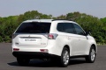 mitsubishi-outlander-2013_07