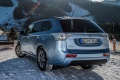 mitsubishi_outlander_phev_2