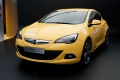 opel-astra-gtc-1