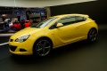 opel-astra-gtc-4