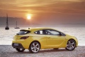 opel_astra_gtc_2012_013