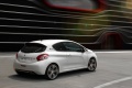 peugeot-208-gti-2013_07