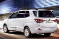 2014-ssangyong-rodius-32