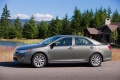 2012-toyota-camry-hybrid-16