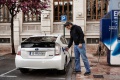 toyota-prius_plug-in_hybrid_2013_0d