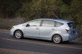 prius_v_026