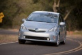 prius_v_029