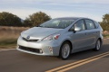 prius_v_032