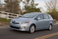 prius_v_036