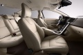 2011-volvo-s60-sedan-43