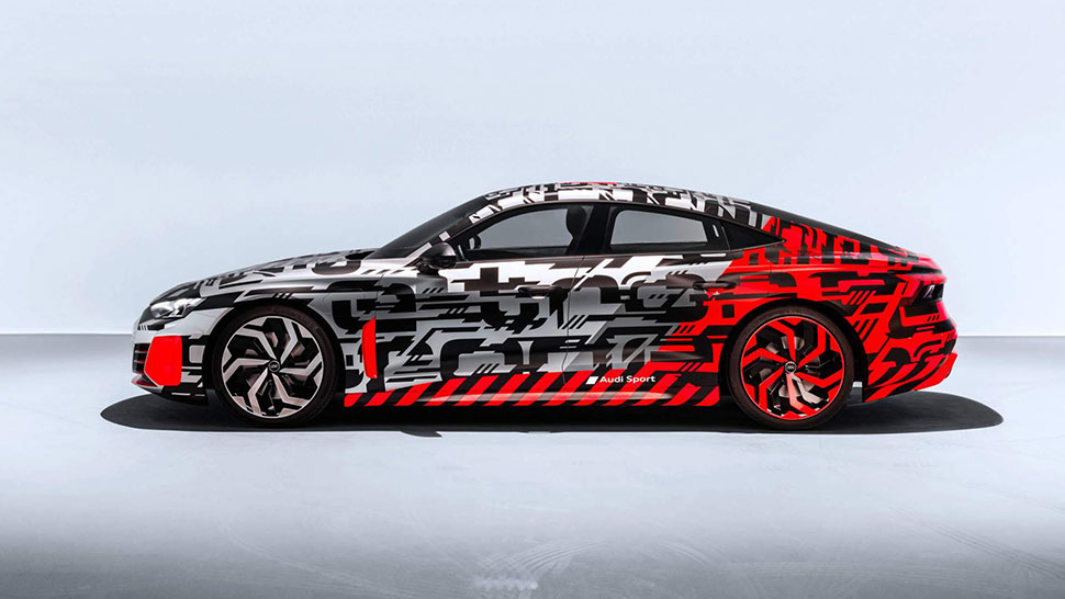 הכלאה בין אודי TT לאודי A7 אודי e-tron gt