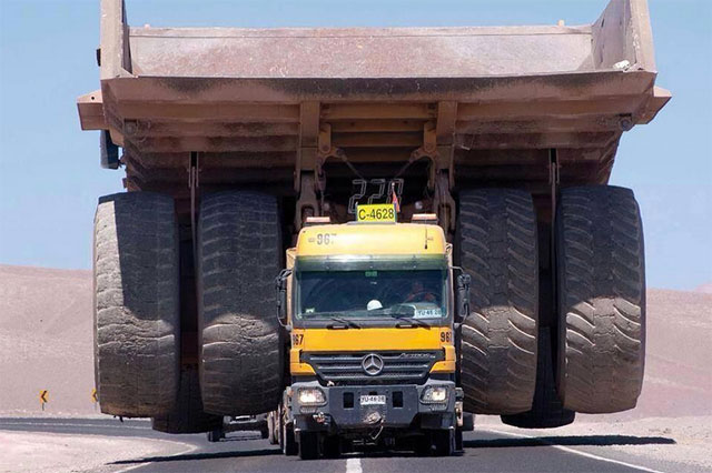 מרצדס אקטרוס 