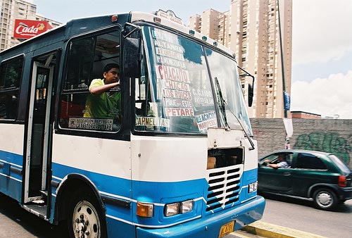 ונצואלה - כבר לא גן עדן לעברייני תנועה אך עדיין עם מחירי דלק זולים ממים