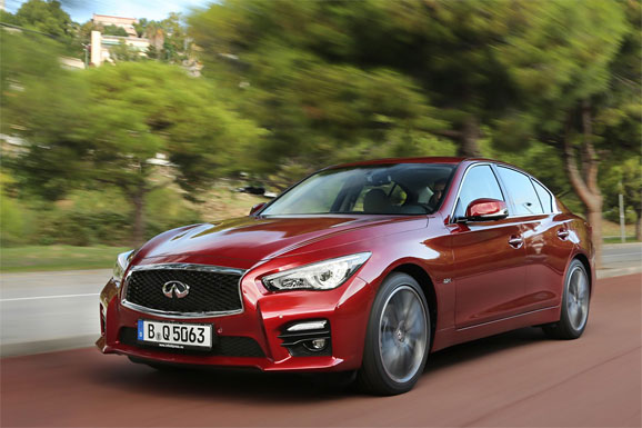 2014 אינפיניטי Q50