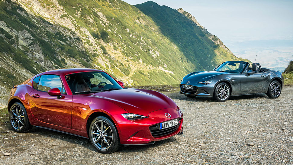 מנועים משופרים וחזקים יותר 2019 מאזדה MX-5