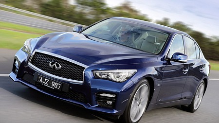 אינפיניטי Q50 V6