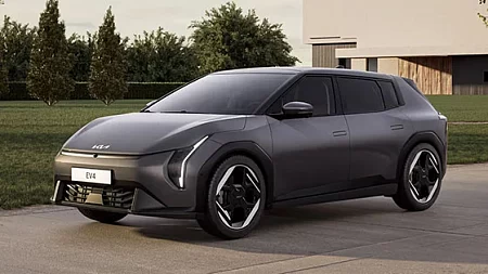 2025 קיה EV4 האצ'בק