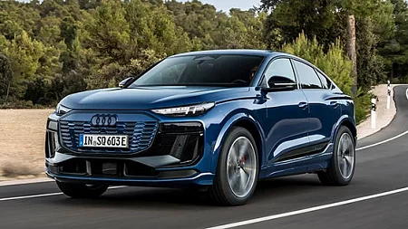 אודי Q6 e-tron ספורטבק 2025