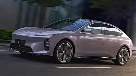 2025 ניאו ET5