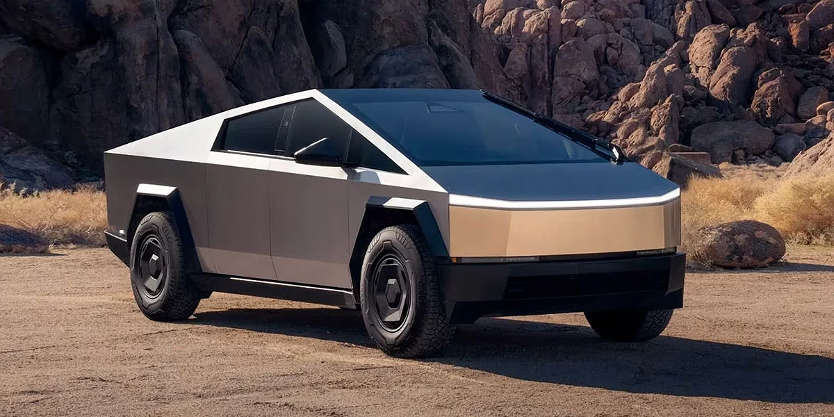 טסלה סייברטראק 2026